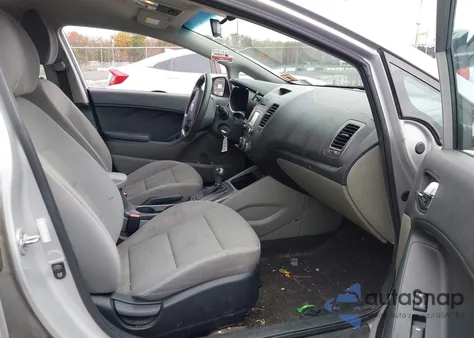 2016 Kia Forte Lx из США, поврежденный, VIN KNAFX4A65G5497539